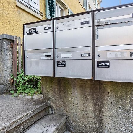 Homey Comfort In Oerlikon Zurique Exterior foto